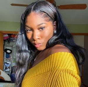 Meet your Posher, Abby